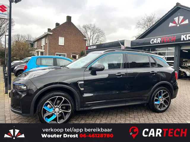 Lynk & Co 01 1.5 Panorama 2023 Hybride Benzine 12