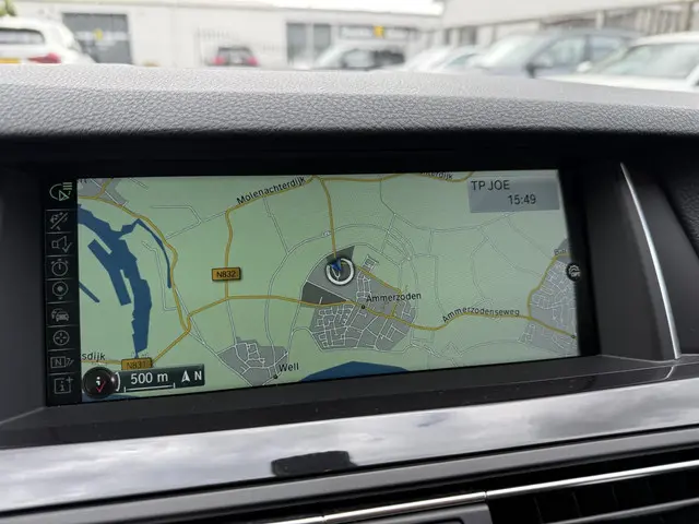 BMW 5 Serie 518d M-Sport 2015 Diesel 10
