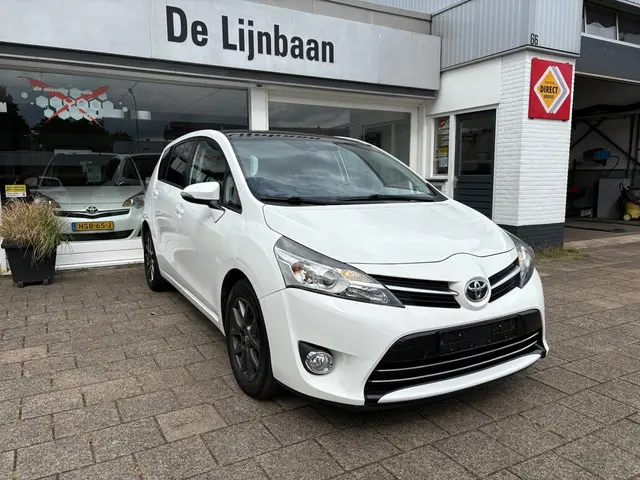 Toyota Verso 1.8 VVT-i Dynamic Business 2015 Benzine 7