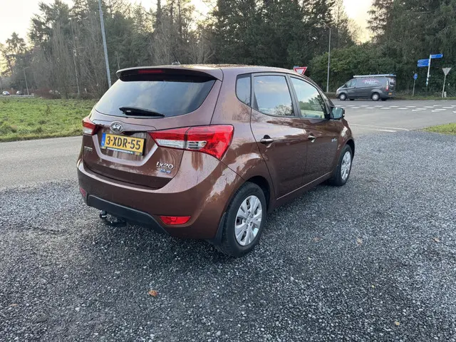 Hyundai ix20 1.4i i-Motion 2014 Benzine 3