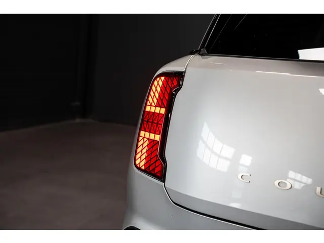 MINI Countryman 1.5 C Favoured M 2024 Benzine 20