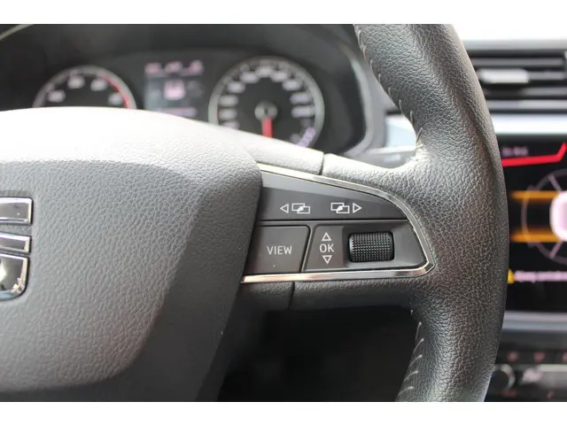 SEAT Arona 1.0 TSI Style Business Intense 2018 Benzine 31