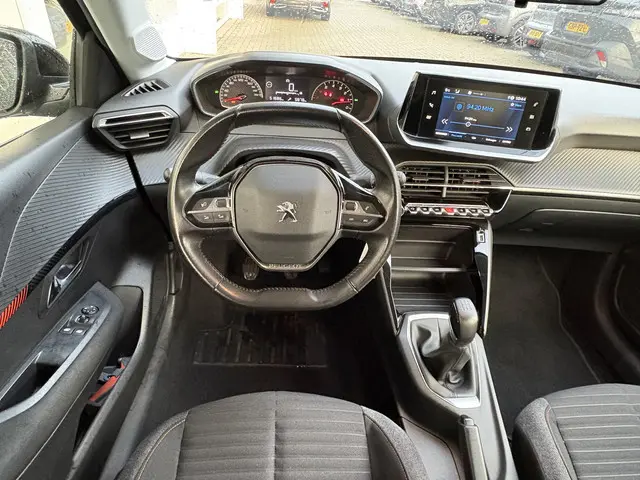 Peugeot 208 1.2 75pk Active 2021 Benzine 8