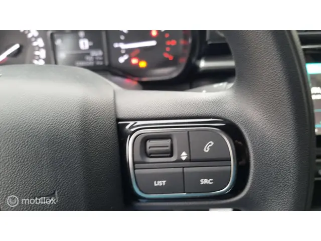 Citroën C3 1.2 PureTech Plus 2024 Benzine 25