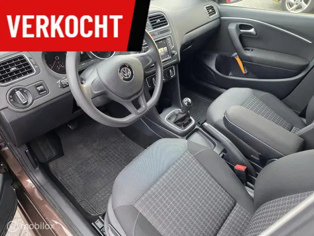 Volkswagen Polo 1.4 TDI Comfortline 2016 Diesel 12
