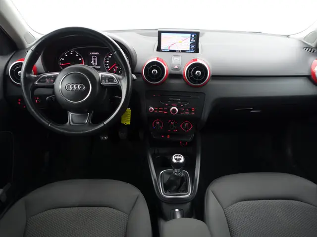 Audi A1 Sportback 1.2 TFSI S Line- 2014 Benzine 7