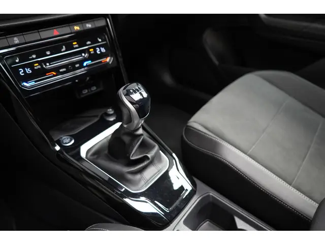 Volkswagen T-Roc 1.0 TSI 2023 Benzine 24
