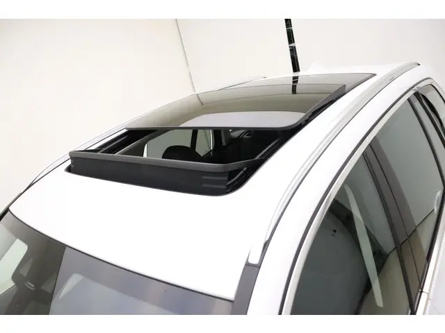 BMW X3 xDrive20i High Executive 2021 Benzine 23
