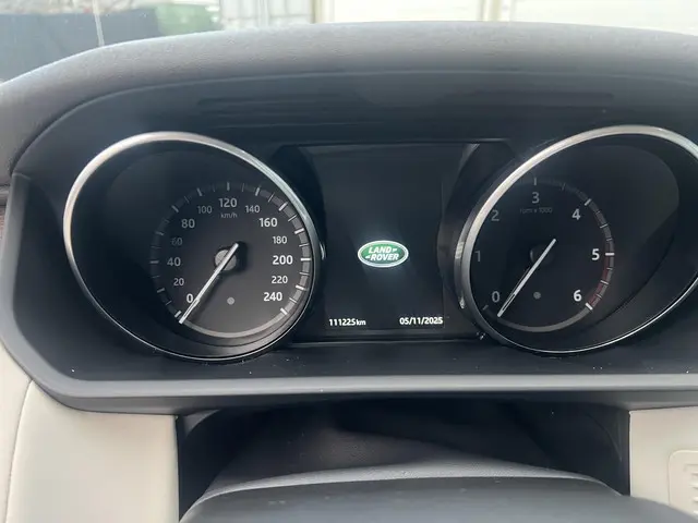 Land Rover Discovery 2.0 Td4 HSE 7p. 2017 Diesel 21