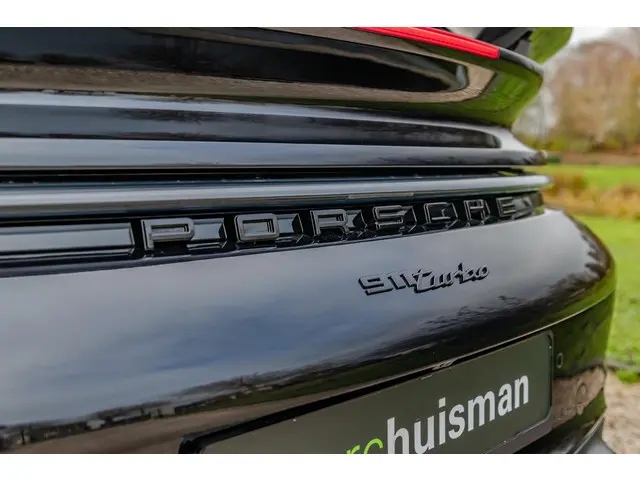 Porsche 911 3.8 Turbo 2021 Benzine 87