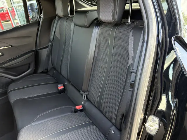 Peugeot e-208 EV GT 350 50 kWh 2021 Elektrisch 6
