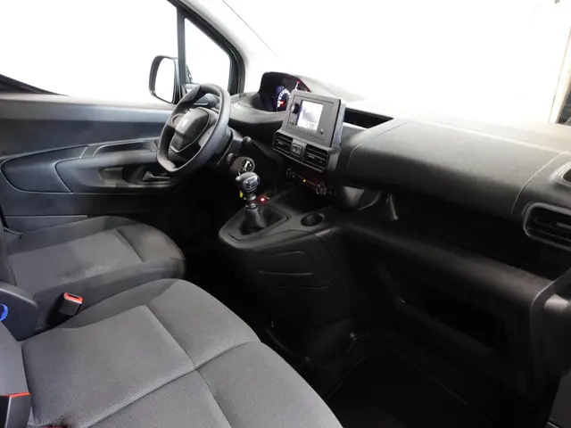 Peugeot Partner 1.5 BlueHDi 100pk L2 2023 Diesel 35