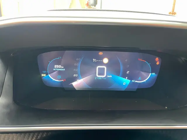 Peugeot 208 1.2 Turbo Allure 102 PK 2020 Benzine 27