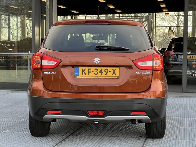 Suzuki S-Cross 1.0 Boosterjet Exclusive 2016 Benzine 19