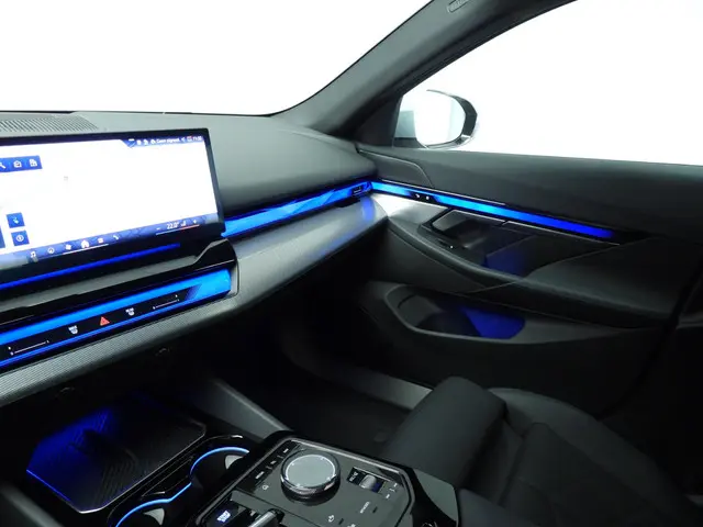 BMW i5 Touring eDrive40 2025 Elektrisch 14