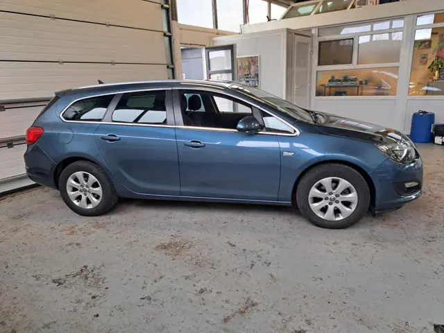 Opel Astra Sports Tourer 1.4 Turbo Edition 2015 Benzine 5