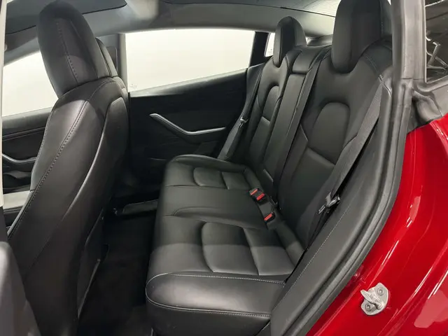 Tesla Model 3 Long Range AWD 75 kWh 2019 Elektrisch 12