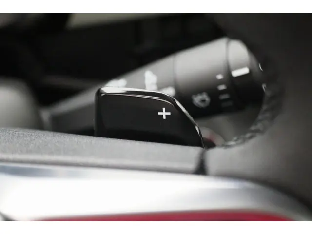 Fiat 600 1.2 Hybrid La Prima 2025 Hybride Benzine 38