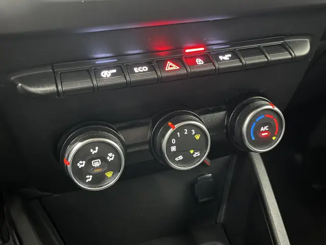 Dacia Duster 1.2 TCe 125 Comfort 2018 Benzine 28