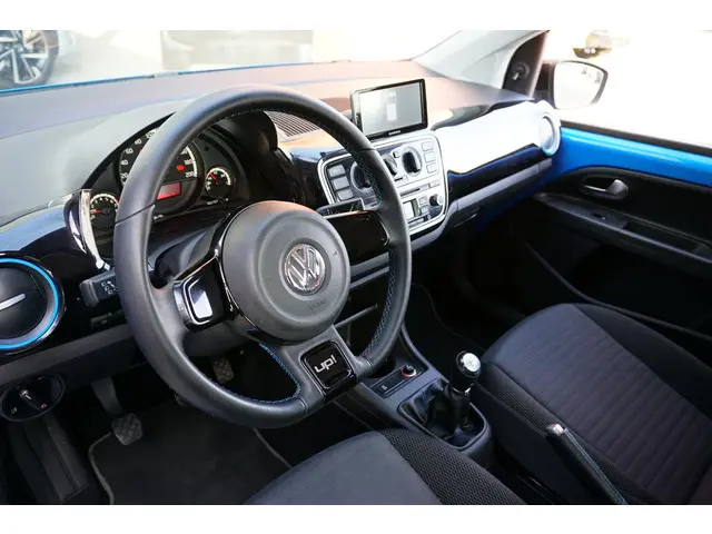 Volkswagen up! 1.0 up! Edition BlueMotion 2014 Benzine 4