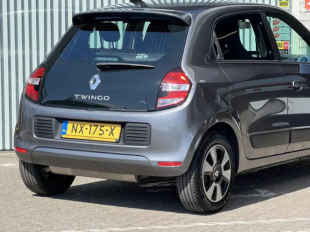 Renault Twingo 1.0 SCe Collection 2017 Benzine 27