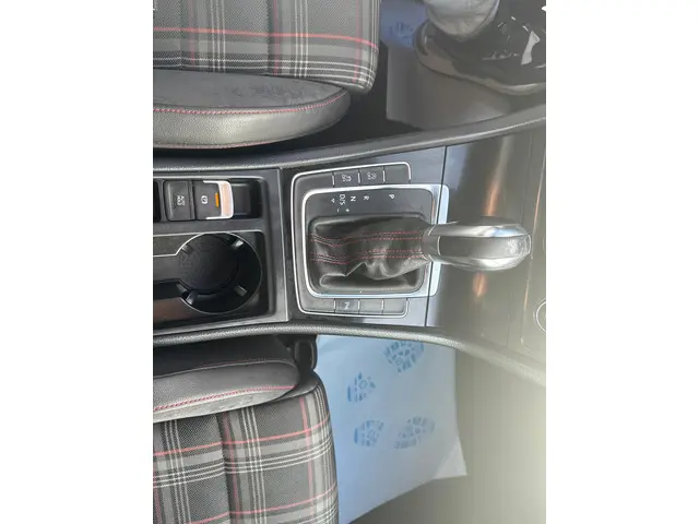 Volkswagen Golf 2.0 TSI GTI 2014 Benzine 16