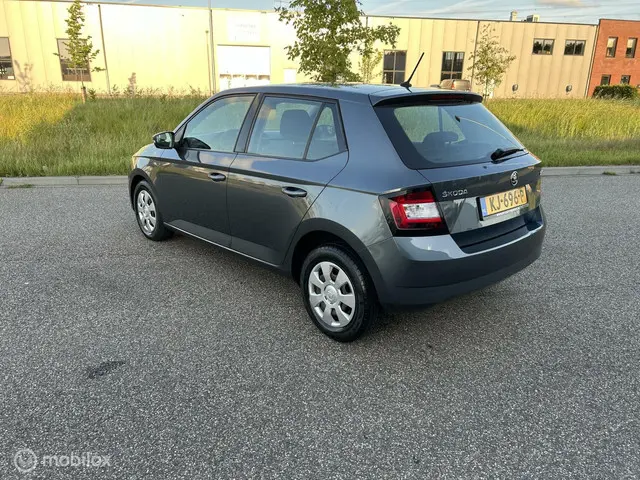 Škoda Fabia 1.0 Active 2015 Benzine 4