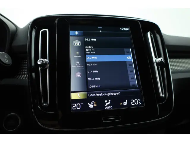 Volvo XC40 T5 Recharge R-Design 2022 Hybride Benzine 17