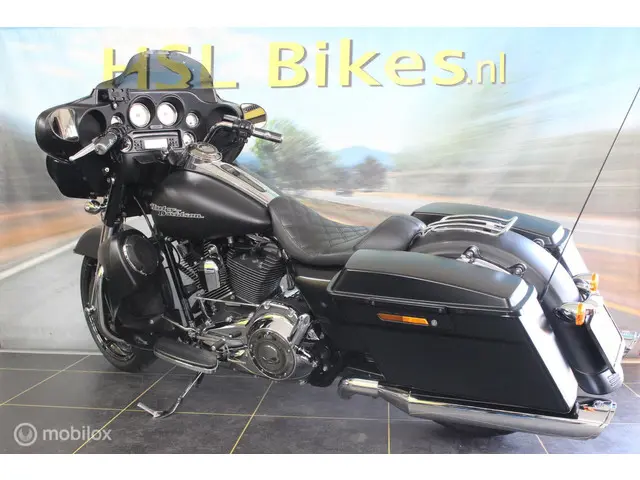 Harley-Davidson Street Glide 103 FLHX 2012 Benzine 3