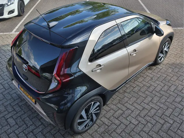 Toyota Aygo X 1.0 VVT-i MT Envy 2022 Benzine 4