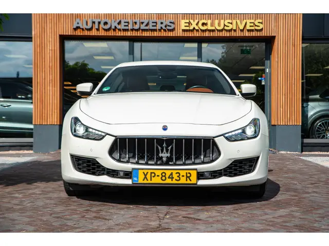 Maserati Ghibli 2