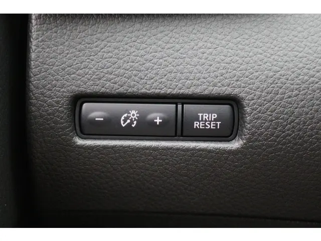 Nissan QASHQAI 1.2 Visia 2017 Benzine 24