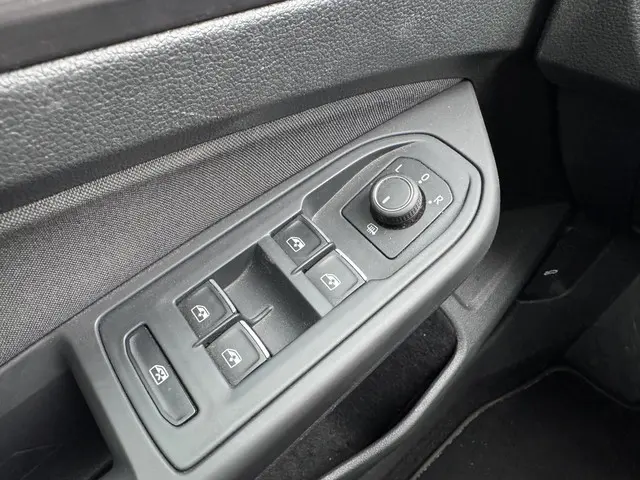 Volkswagen Golf 1.5 TSI 130pk Style 2020 Benzine 13