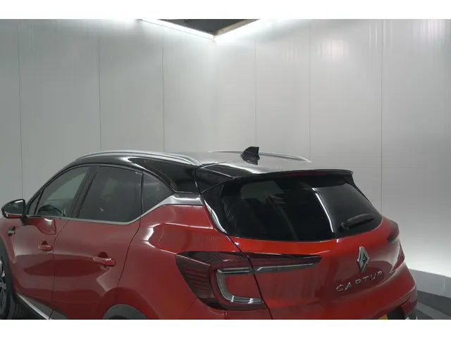 Renault Captur TCe 90 Techno 2024 Benzine 25