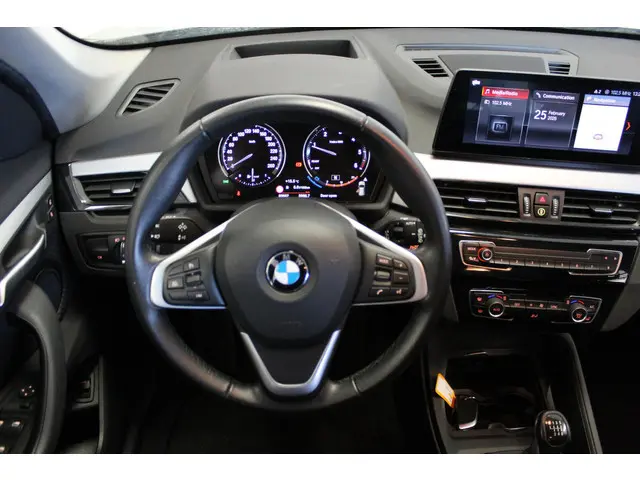 BMW X1 sDrive18d Business Edition 2.0L150PK 2021 Diesel 12