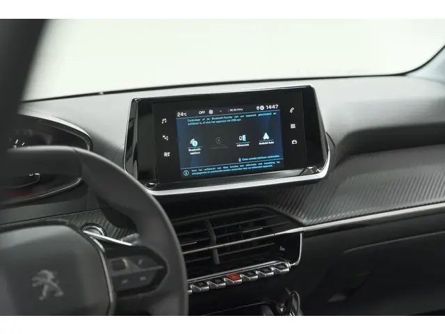 Peugeot 208 PureTech 100 Allure Pack 2023 Benzine 49