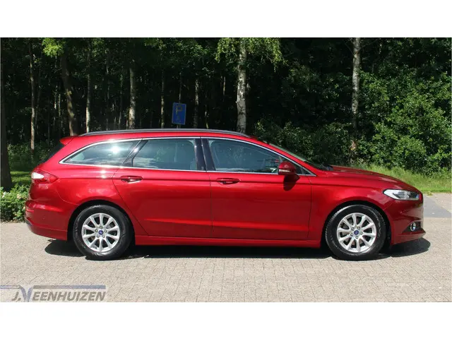 Ford Mondeo Wagon 1.5 TDCi Trend 2016 Diesel 9