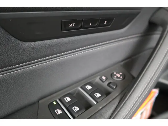 BMW 5 Serie Touring 530e xDrive 2024 Hybride Benzine 19