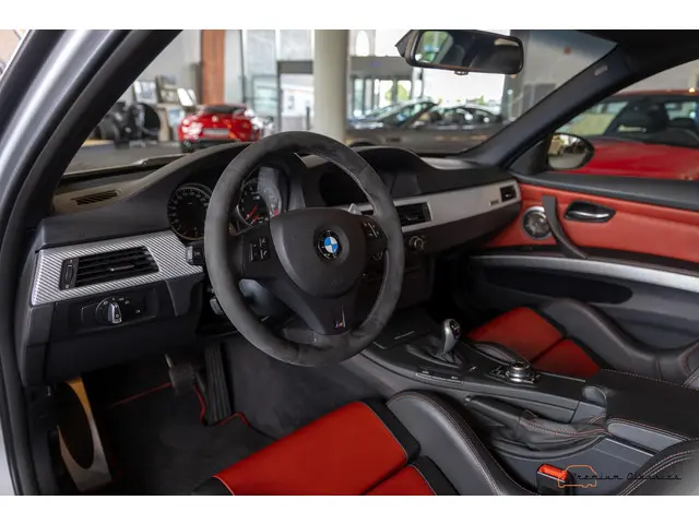 BMW M3 CRT E90 2012 Benzine 4