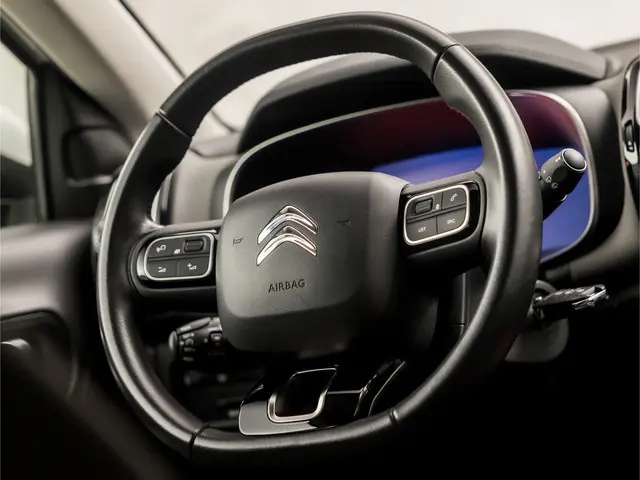 Citroën C5 Aircross 1.2 PureTech Sport 2019 Benzine 18