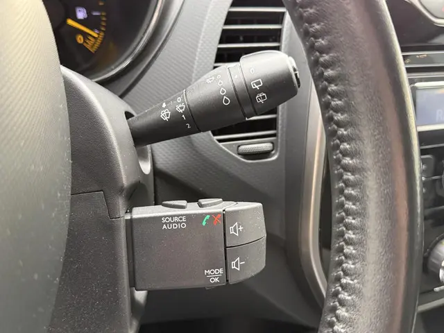 Renault Captur 1.2 TCe Expression 2015 Benzine 17