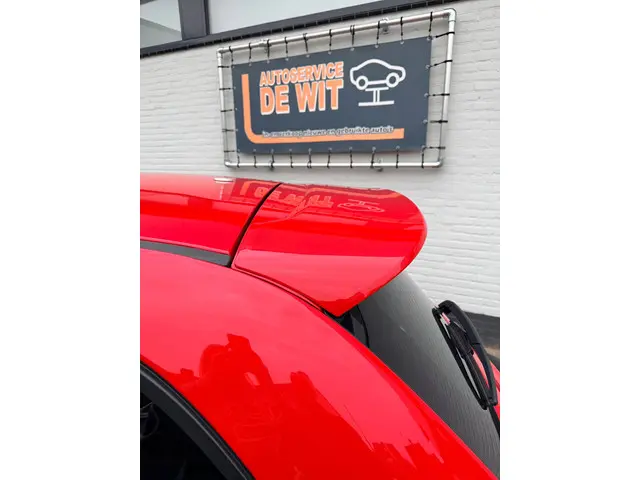 Fiat 500 1.4 T-Jet Abarth 595 2022 Benzine 17