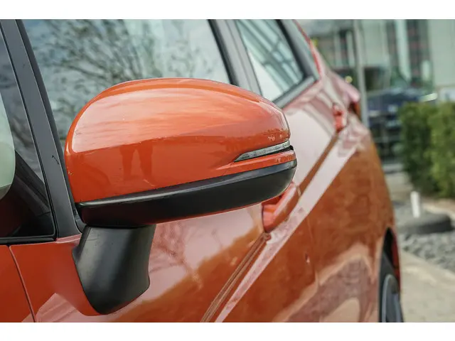 Honda Jazz 1.3i VTEC TREND 2017 Benzine 37