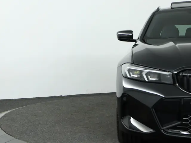 BMW 3 Serie Touring 330e xDrive 2025 Hybride Benzine 25