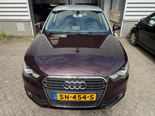 Audi A1 Sportback 1.2 TFSI Ambition 2012 Benzine 2