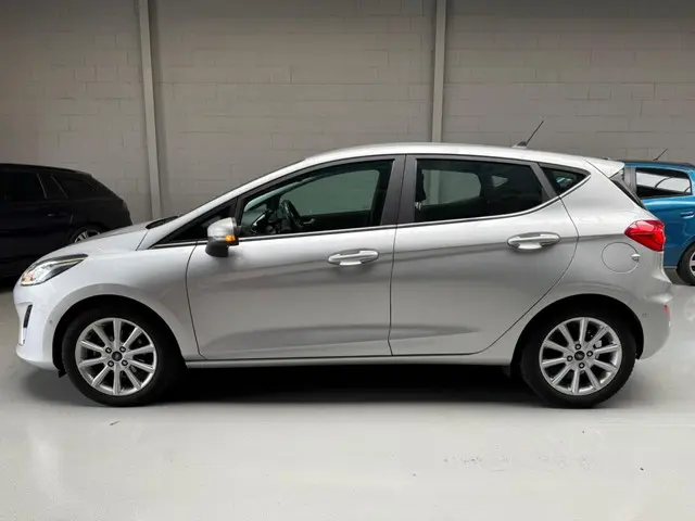 Ford Fiesta 1.0 EcoB. Titanium 2020 Benzine 12