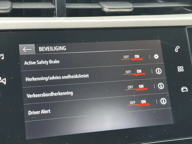 Opel Corsa 1.2 Edition 2022 Benzine 15