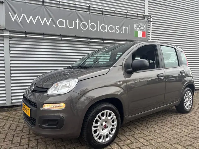 Fiat Panda 1.2 Lounge 2020 Benzine 2
