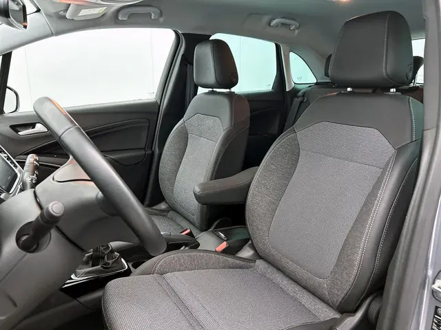Opel Crossland 1.2 Turbo Elegance 2024 Benzine 32