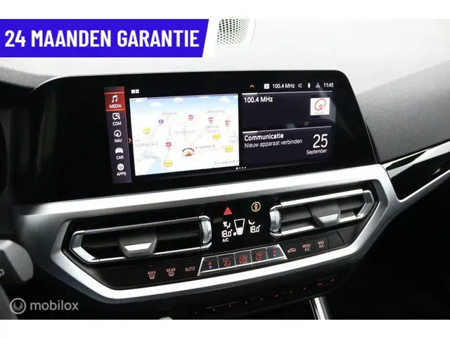BMW 3 Serie Touring 320i High Executive 2020 Benzine 36